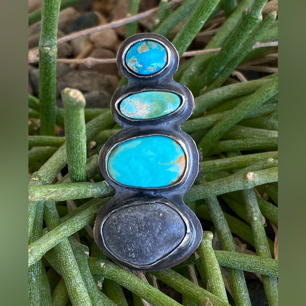 Turquoise & Beach Stone Sterling Cairn Ring - Picture 1 of 3